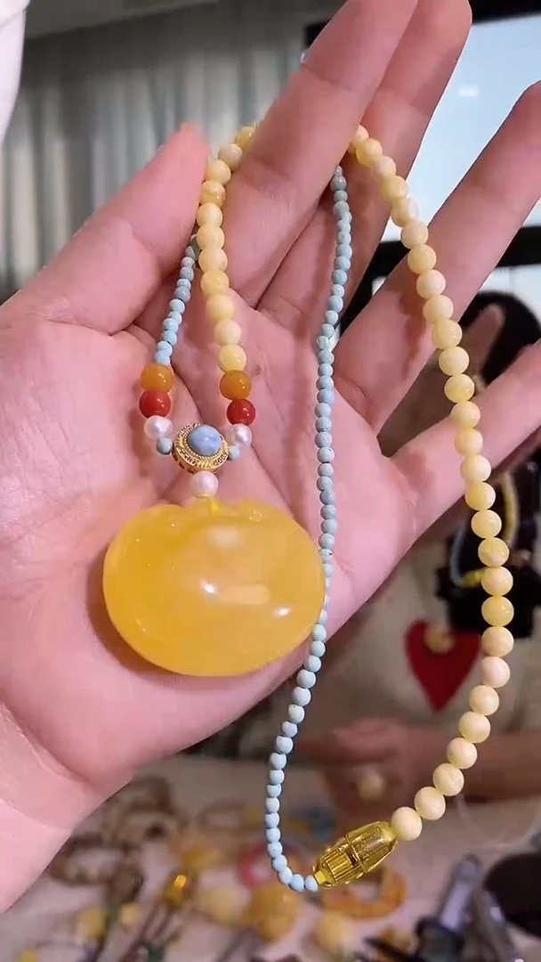 【闪购商品】琥珀颈饰未镶嵌天然琥珀蜜蜡