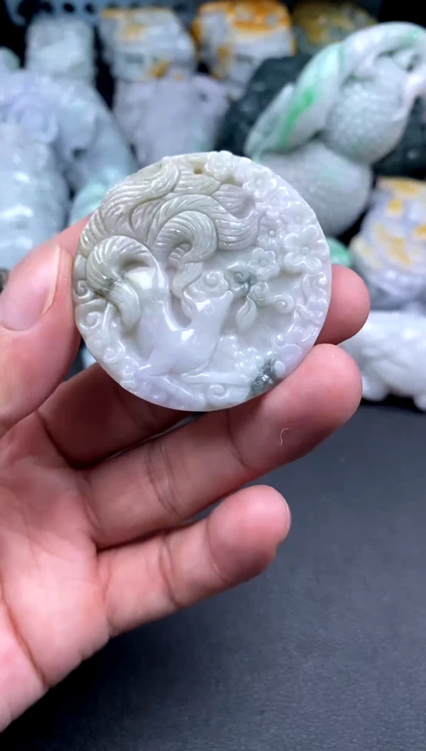 吊坠(不含链)未镶嵌翡翠1