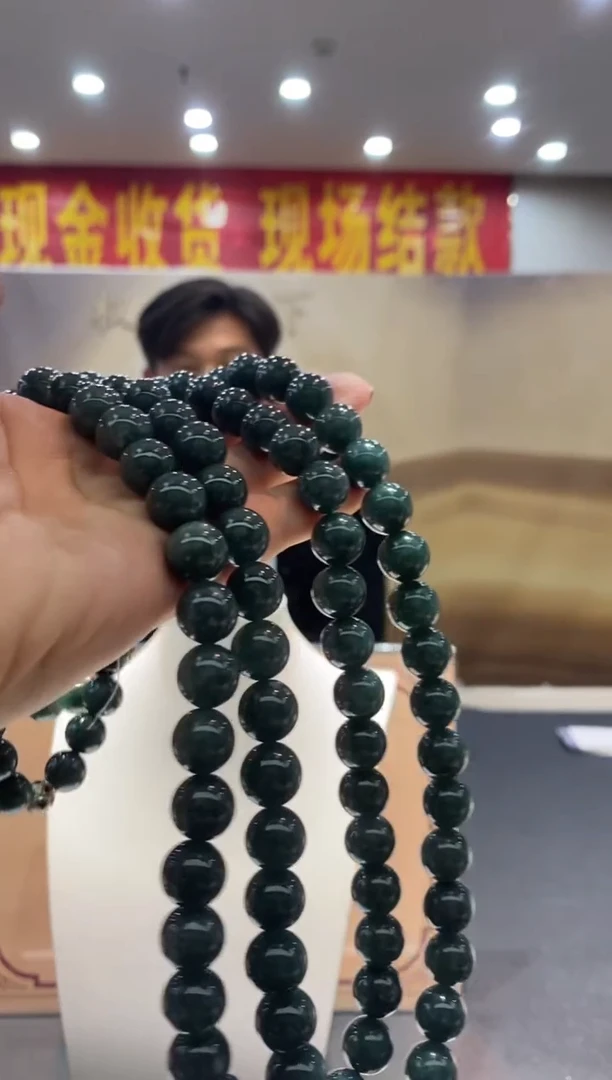 【闪购商品】定制翡翠未镶嵌多样性发货【只发一件】*q304