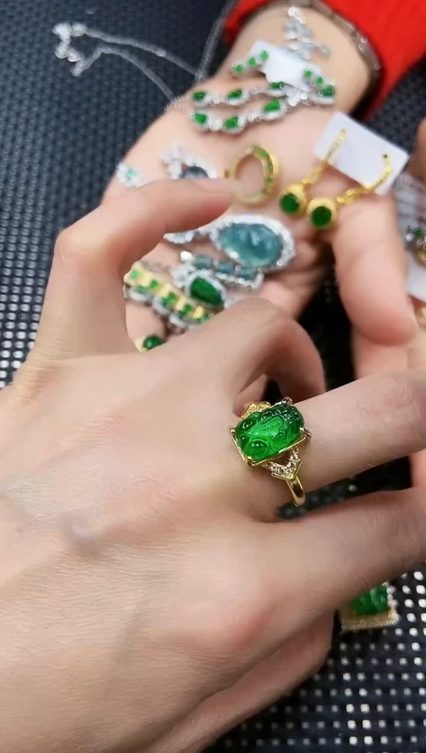 【闪购商品】翡翠戒指未镶嵌111111111