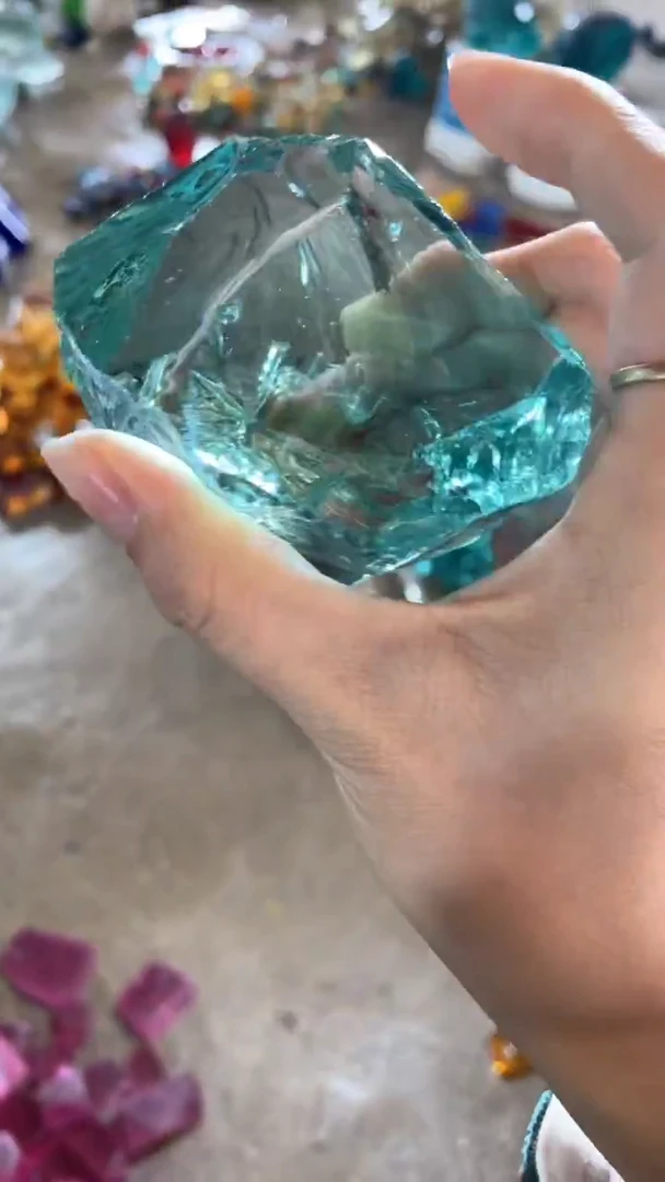 新疆托帕石原石摆件