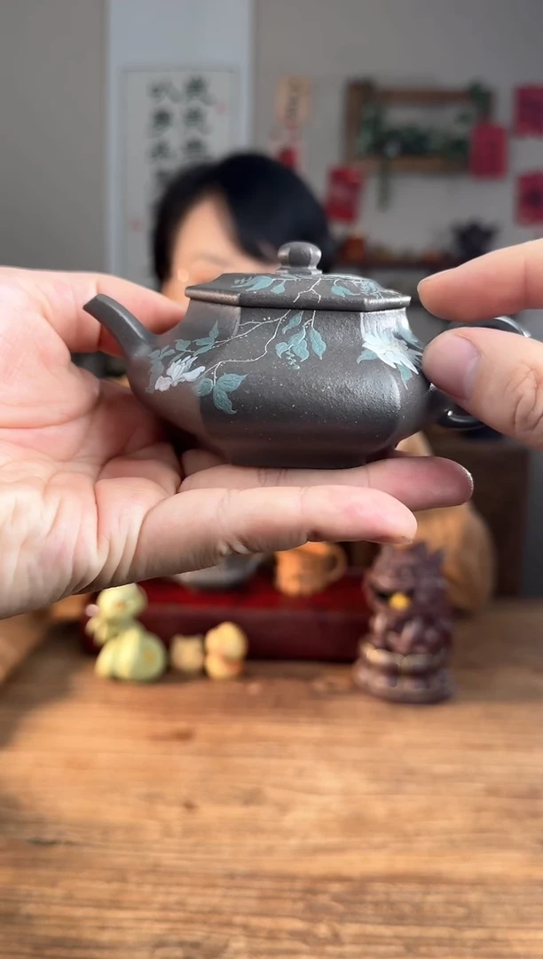 【闪购商品】紫砂茶壶六方扁灯 天青 泥绘