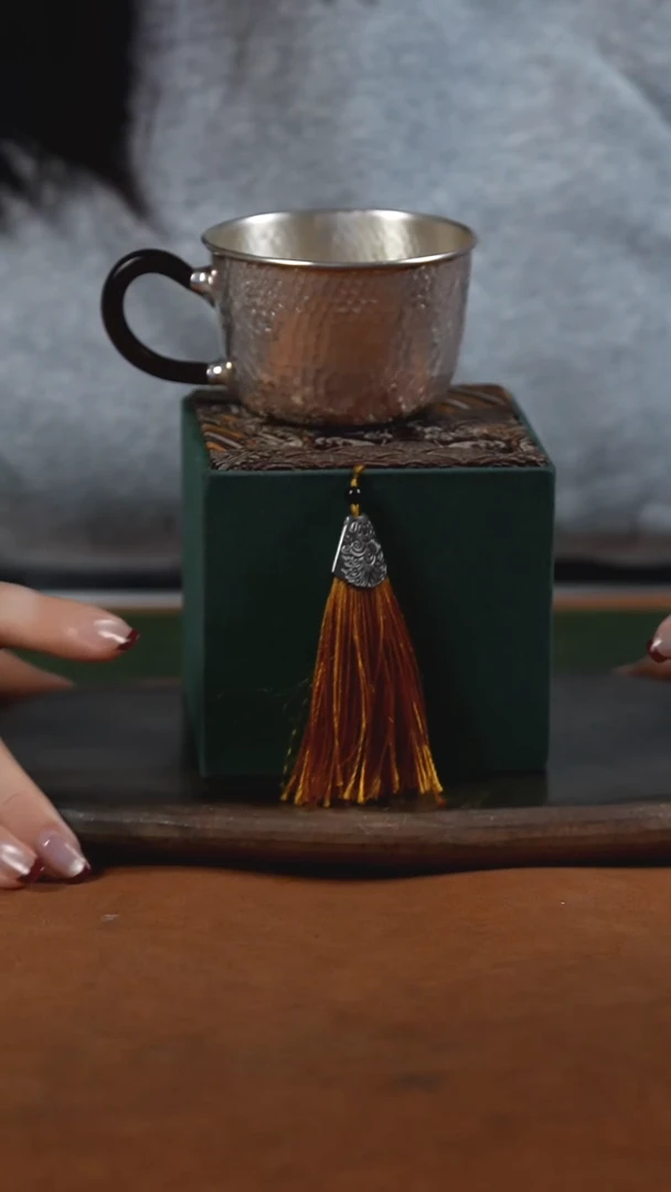 手工锤纹大号把手杯