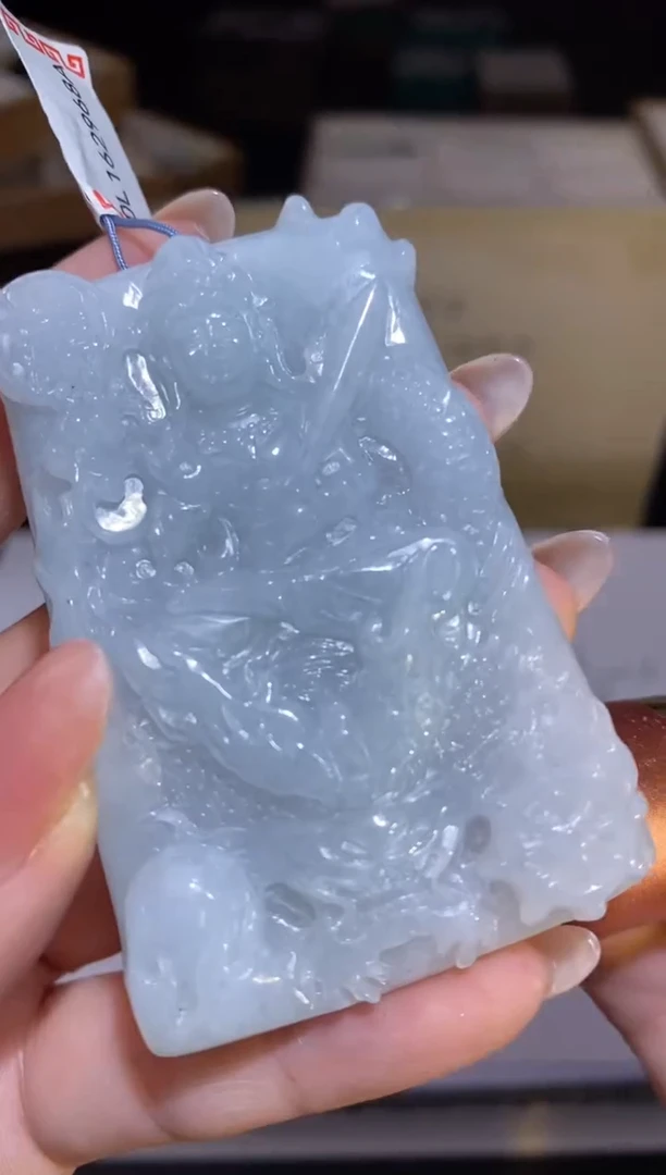 颈饰未镶嵌翡翠37627