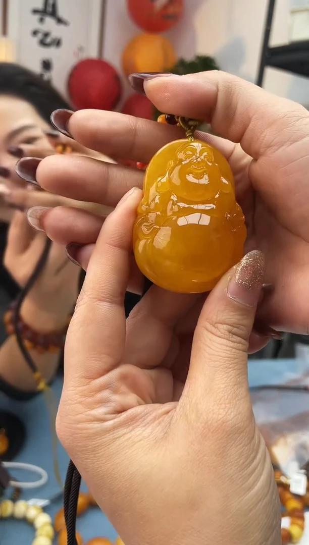 【闪购商品】琥珀珠宝奇石未镶嵌247发一件