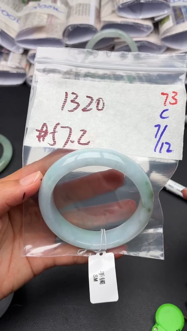 未镶嵌定制翡翠毛货需精细抛光多样性发1件73