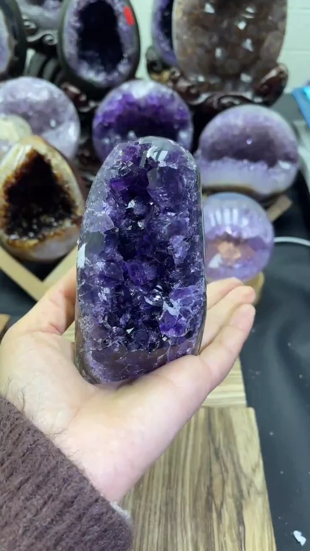 未镶嵌大型摆件（非配饰）紫晶187号摆件