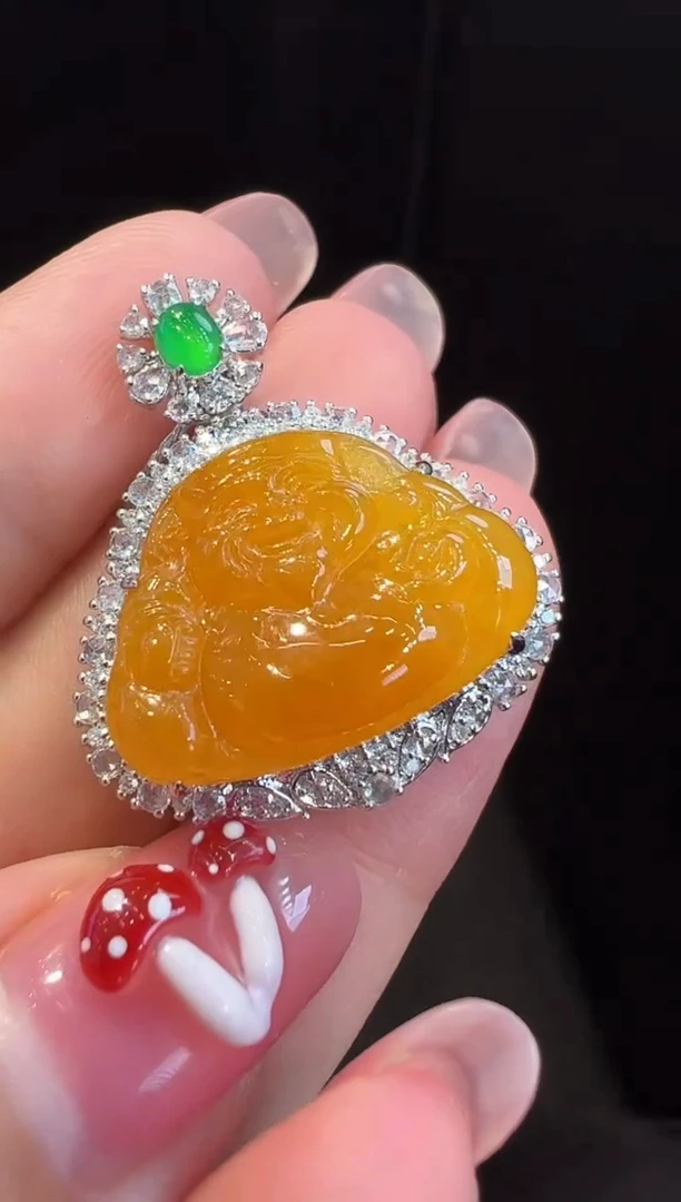 吊坠(不含链)18K金镶嵌翡翠吊坠