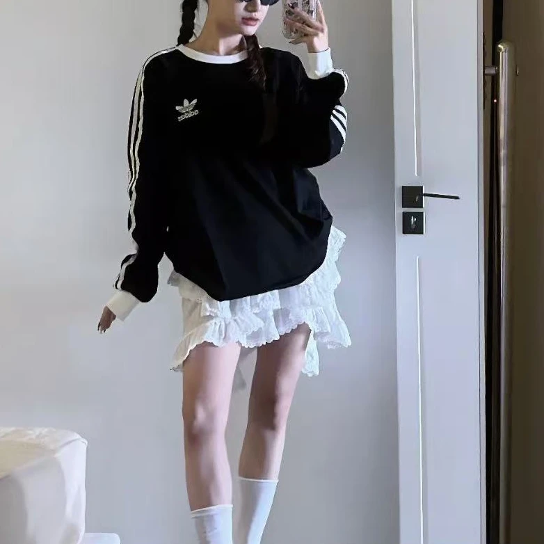 adidas/阿迪达斯新款经典常规圆领时尚宽松休闲百搭长袖KE5824