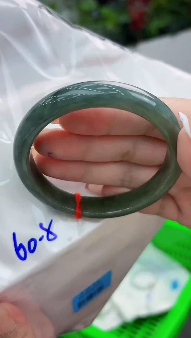 【闪购商品】翡翠手镯未镶嵌翡翠手镯