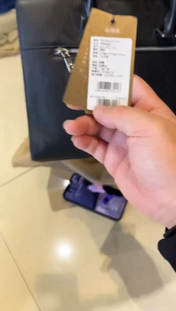 头层牛皮218品牌男包清货中(不要卡单，理性消费）