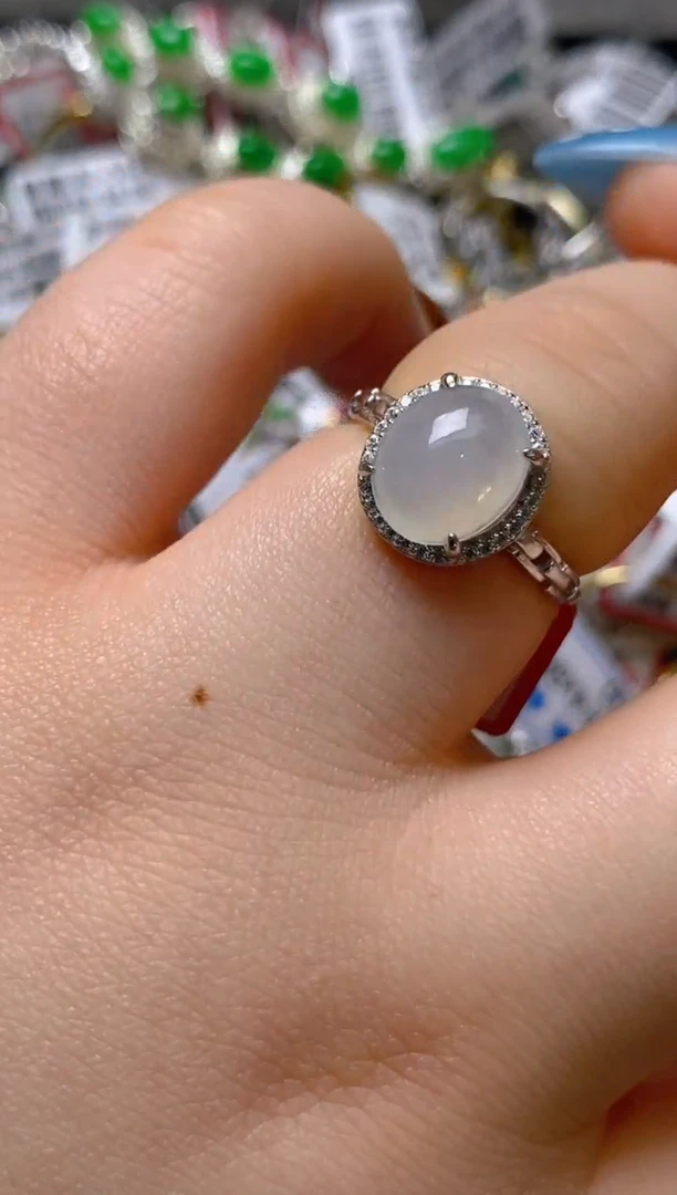 银S925镶嵌戒指翡翠百内无证书