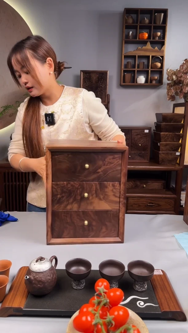 北美黑胡桃实木原木