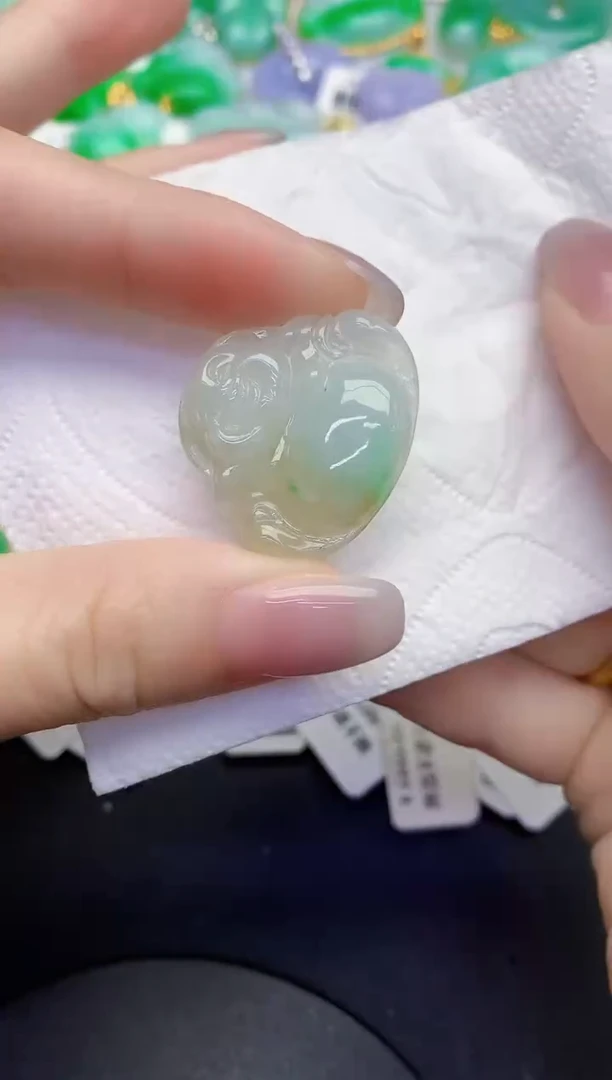 颈饰未镶嵌翡翠缅甸天然翡翠A货
