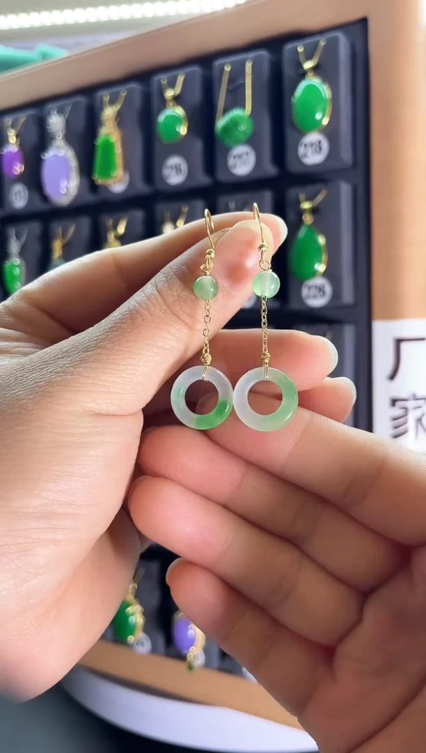 【闪购商品】翡翠耳饰银S925镶嵌019...