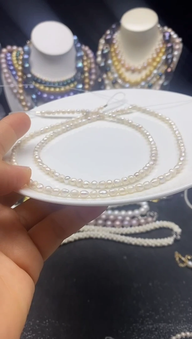 淡水珍珠未镶嵌颈饰多人