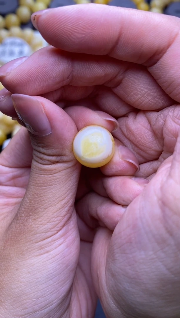 裸石琥珀未镶嵌16mm+大小姐珠宝37