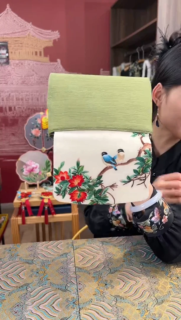 【闪购商品】刺绣苏绣手工刺绣包包