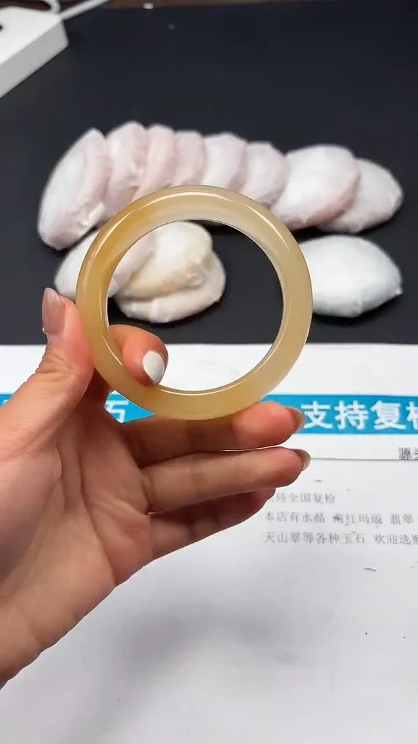 手镯玛瑙/玉髓未镶嵌079