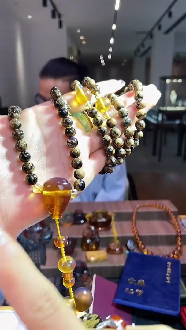 琥珀颈饰未镶嵌缅甸琥珀根珀108
