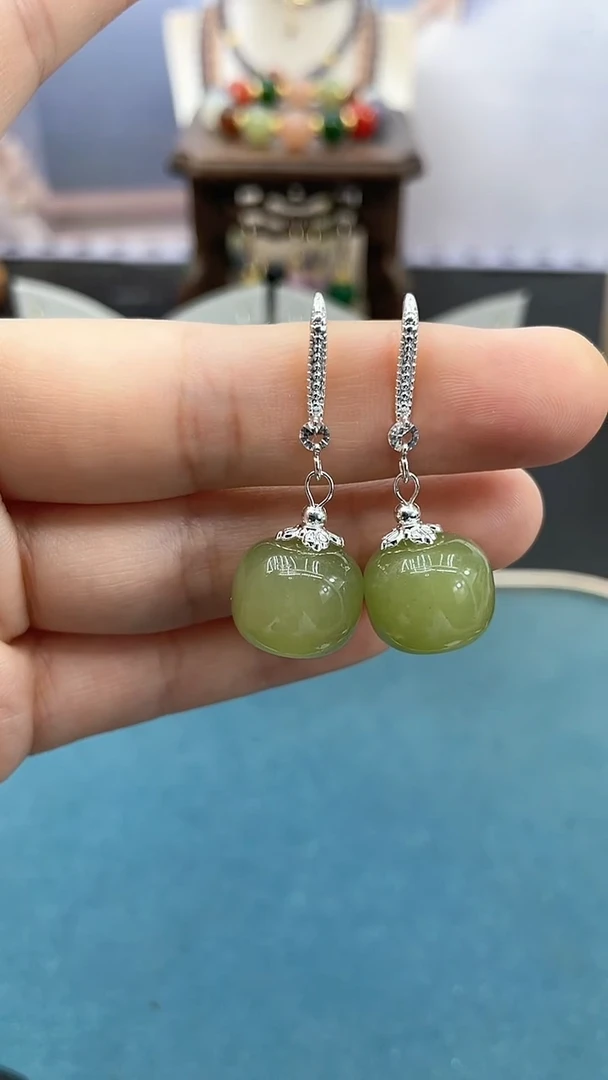 和田玉银S925镶嵌耳饰14mm晴水行珠耳钩*YY