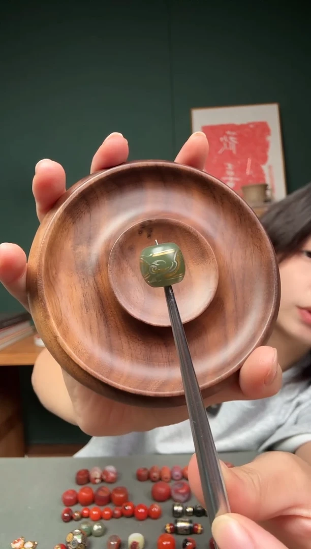 颈饰未镶嵌和田玉（青玉）和田玉青玉错金银设计款单珠龙纹