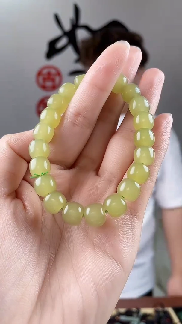 和田玉未镶嵌颈饰拍一发一，多样性发货