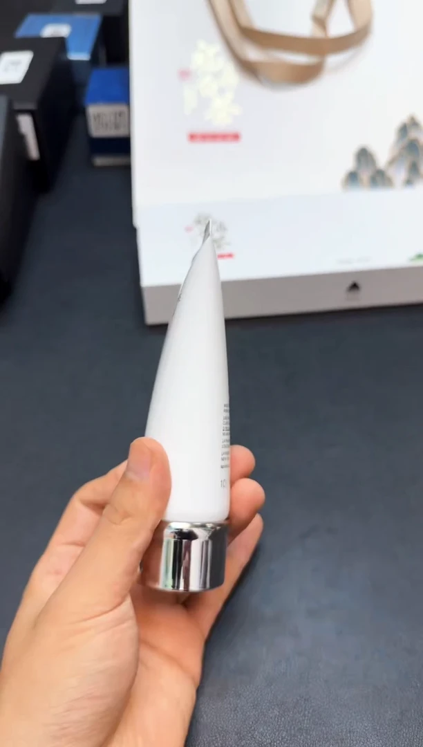 瓷片全新正品一件不留@@WR80