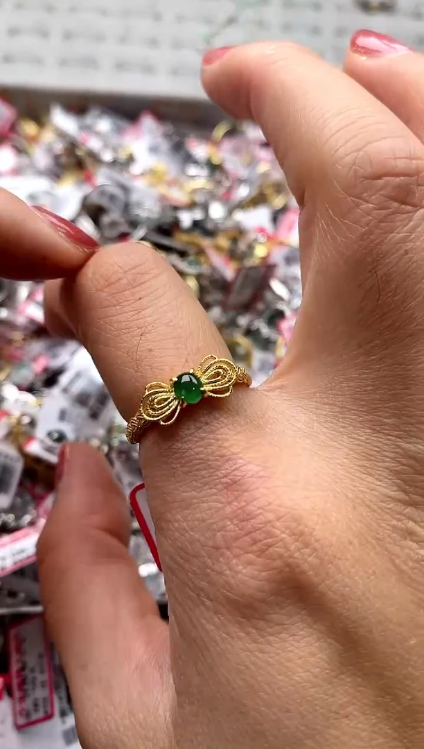 【闪购商品】翡翠戒指银S925镶嵌3333333    2