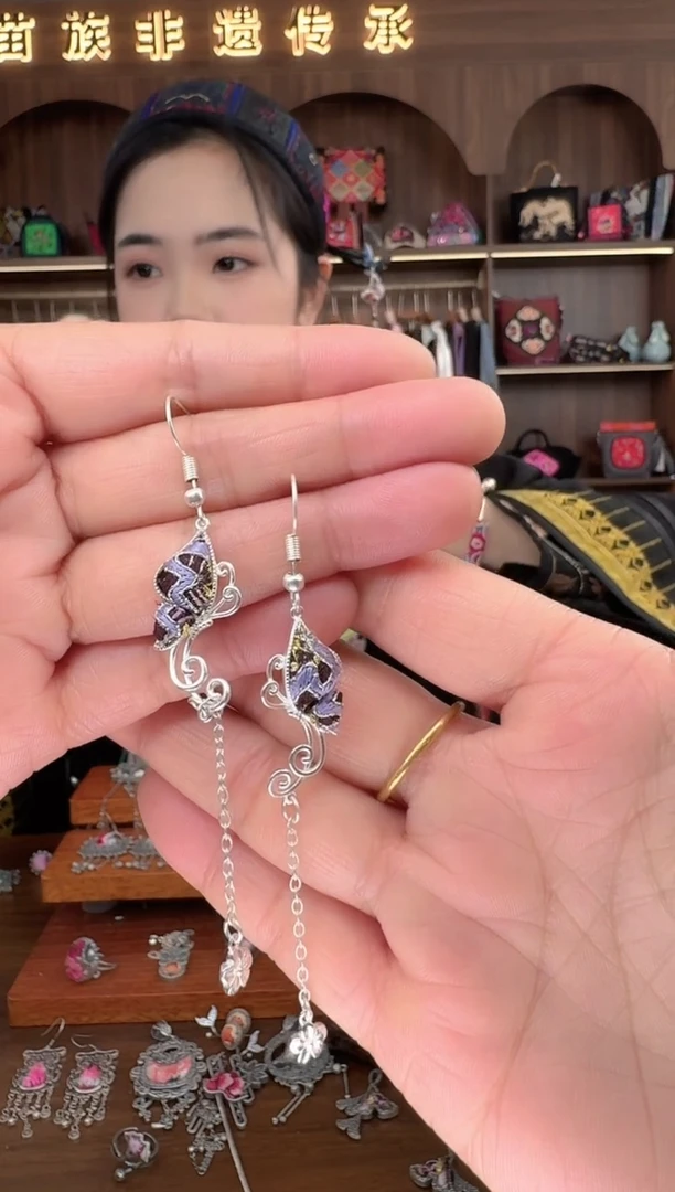 【闪购商品】织绣扶光苗绣传承31