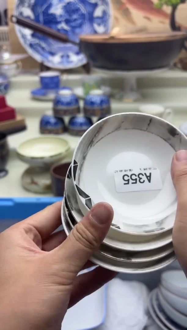 瓷片嫣*355