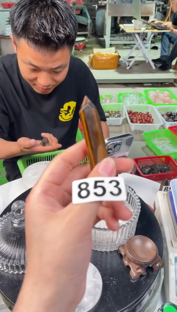 未镶嵌水晶大型摆件（非配饰）虎眼石晶柱子853