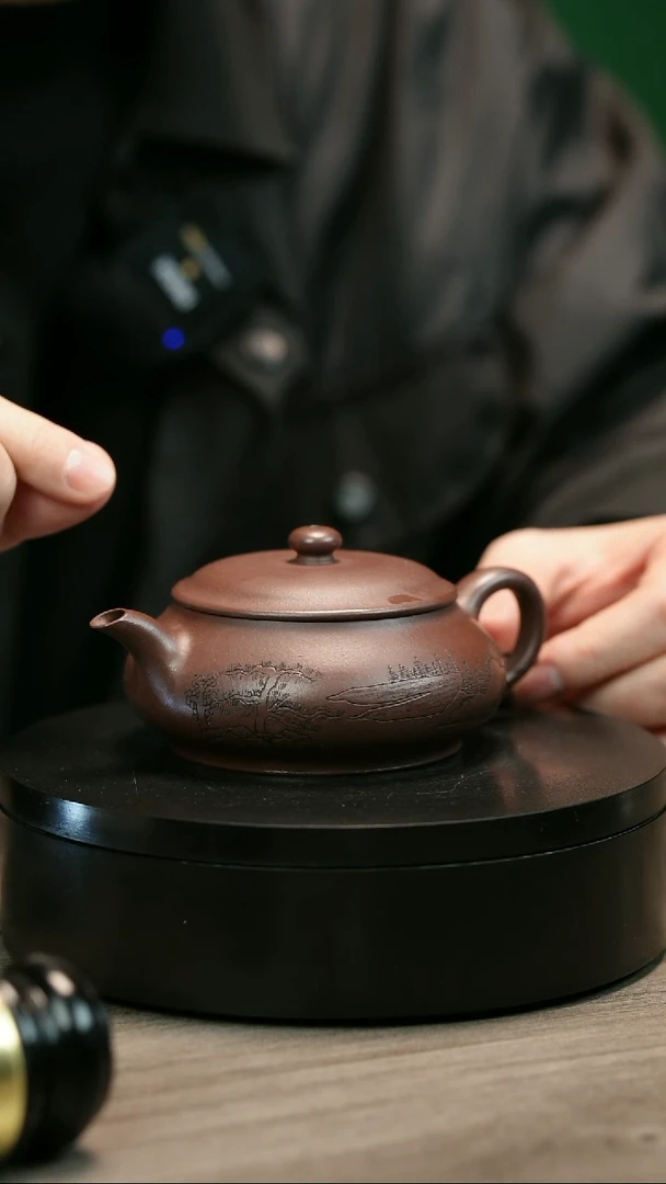 茶壶紫砂价**锋H2468周秀芳刻绘明炉