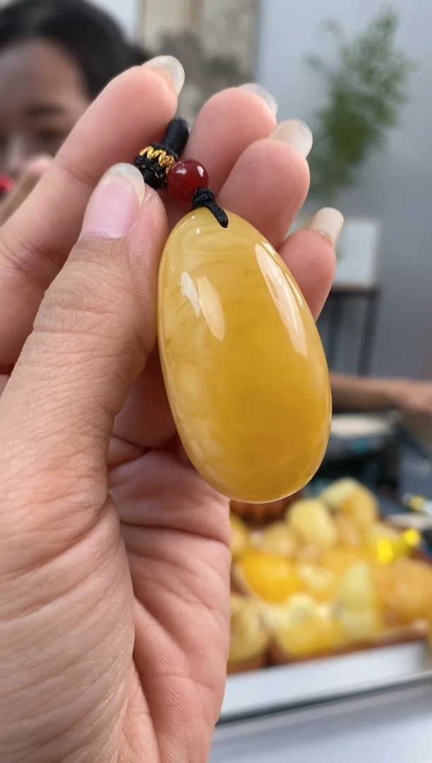 【闪购商品】蜜蜡裸石银S925镶嵌天然琥珀蜜蜡水滴
