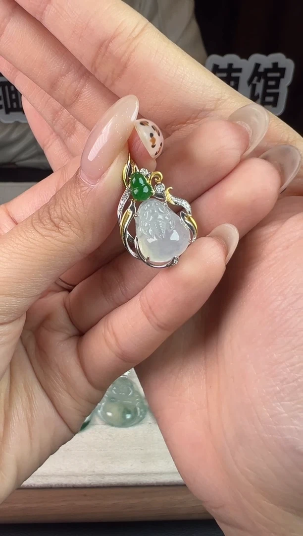 吊坠(不含链)18K金镶嵌翡翠缅甸珠宝严选