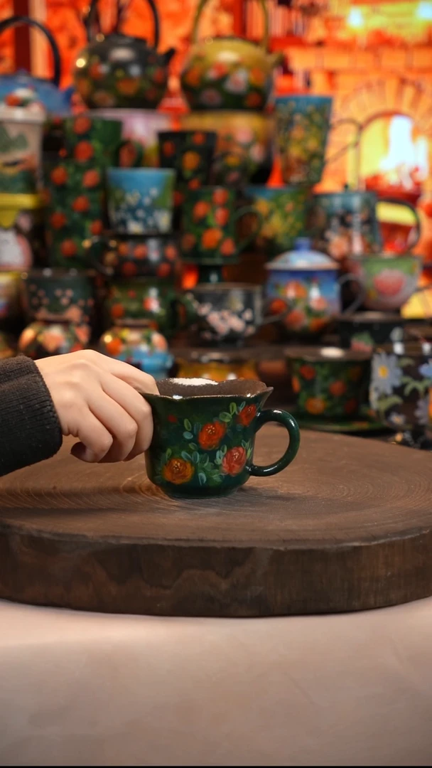 油画   釉下彩   杯子