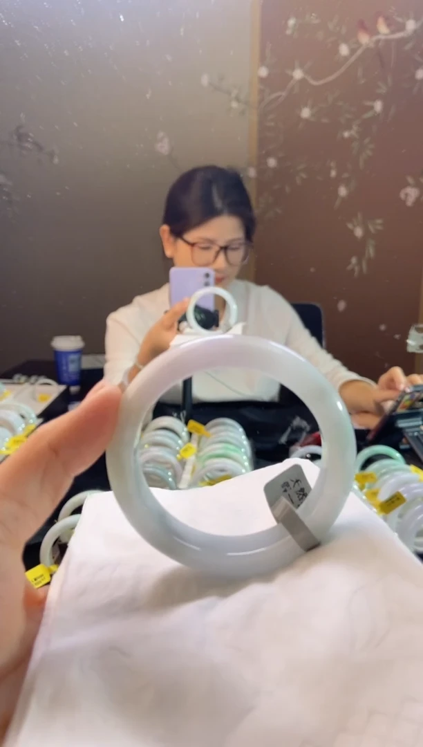 未镶嵌手镯翡翠圈口x54-55