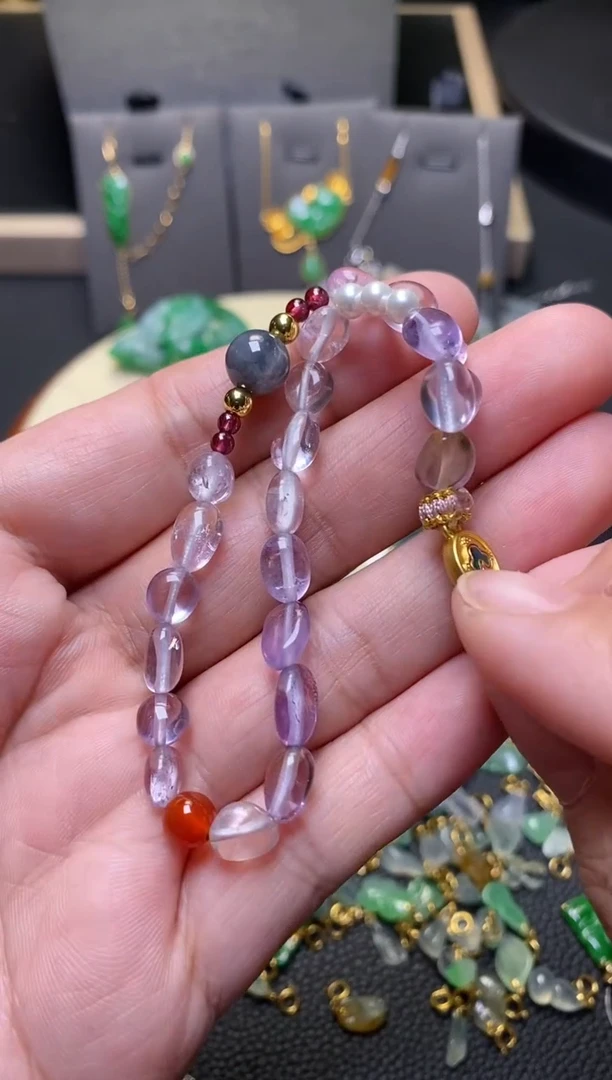 翡翠未镶嵌颈饰净货33146
