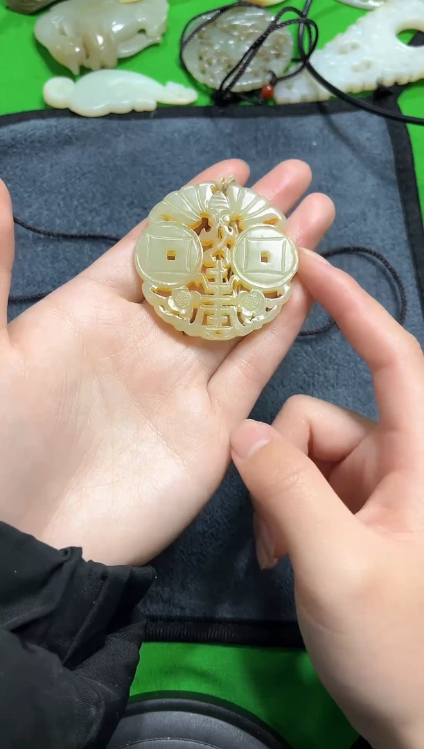 【闪购商品】和田玉挂件未镶嵌和田玉吊坠