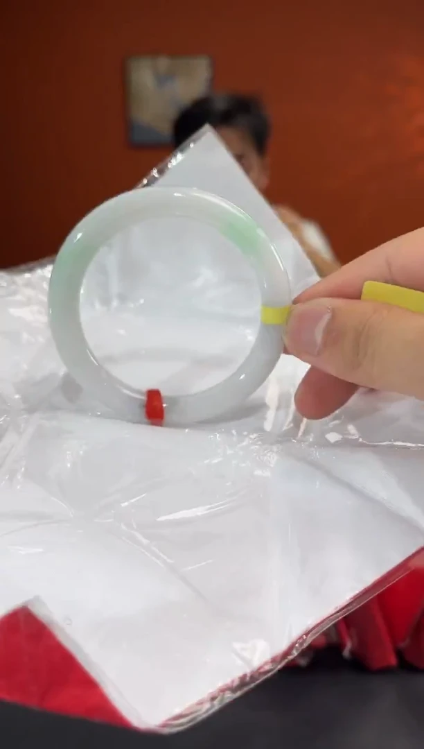 未镶嵌手镯翡翠10