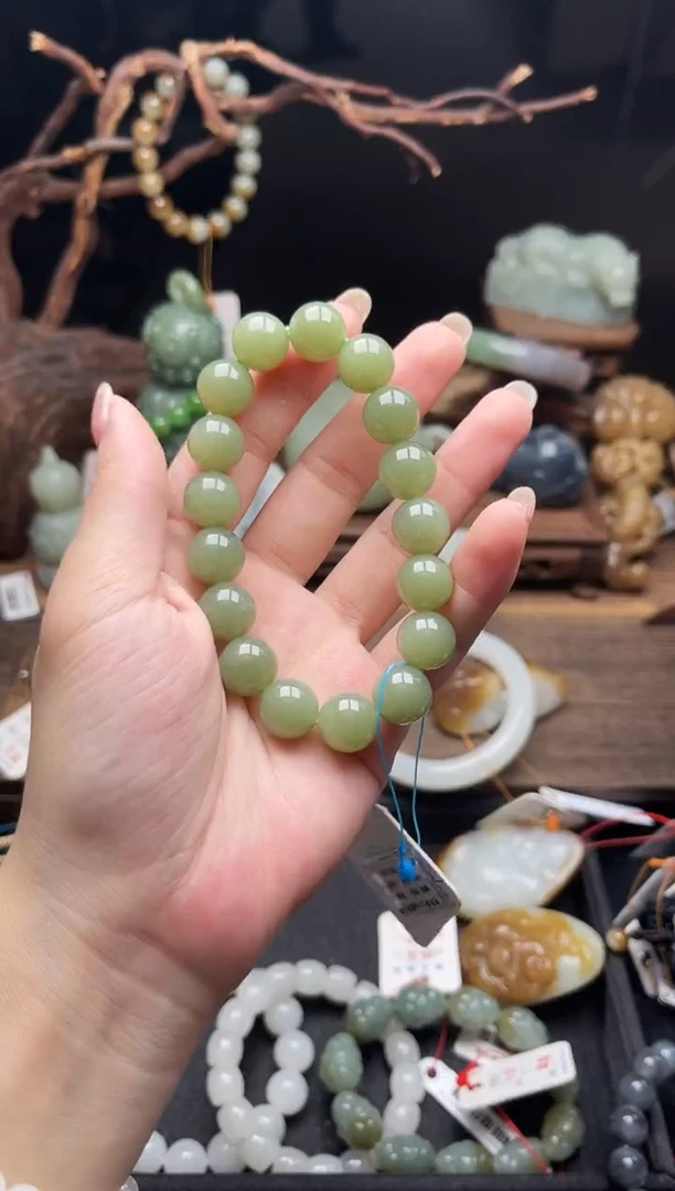 手串未镶嵌和田玉卡12若羌黄口 圆珠 有瑕疵9011189