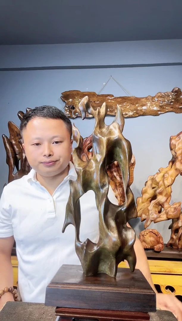 金丝楠随**侃以直播间介绍为准