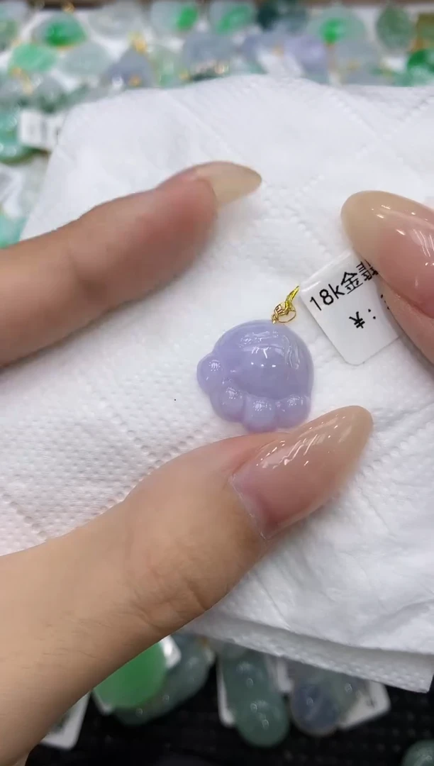 颈饰18K金镶嵌翡翠111111111111