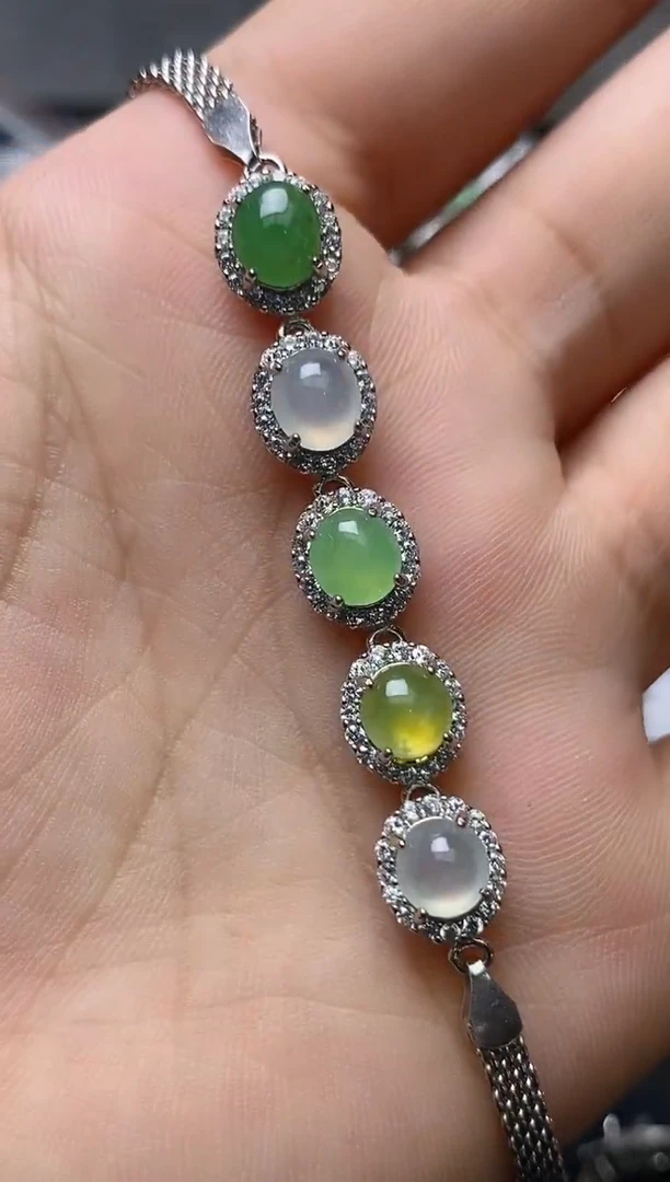 银S925镶嵌戒指翡翠百内无证书