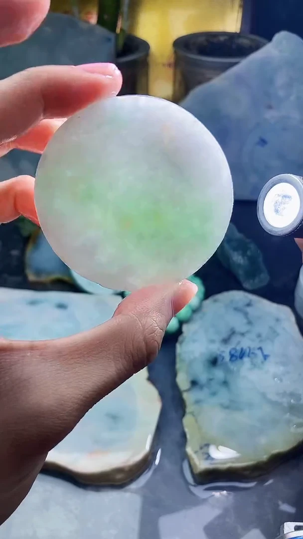 未镶嵌挂件翡翠小雨457