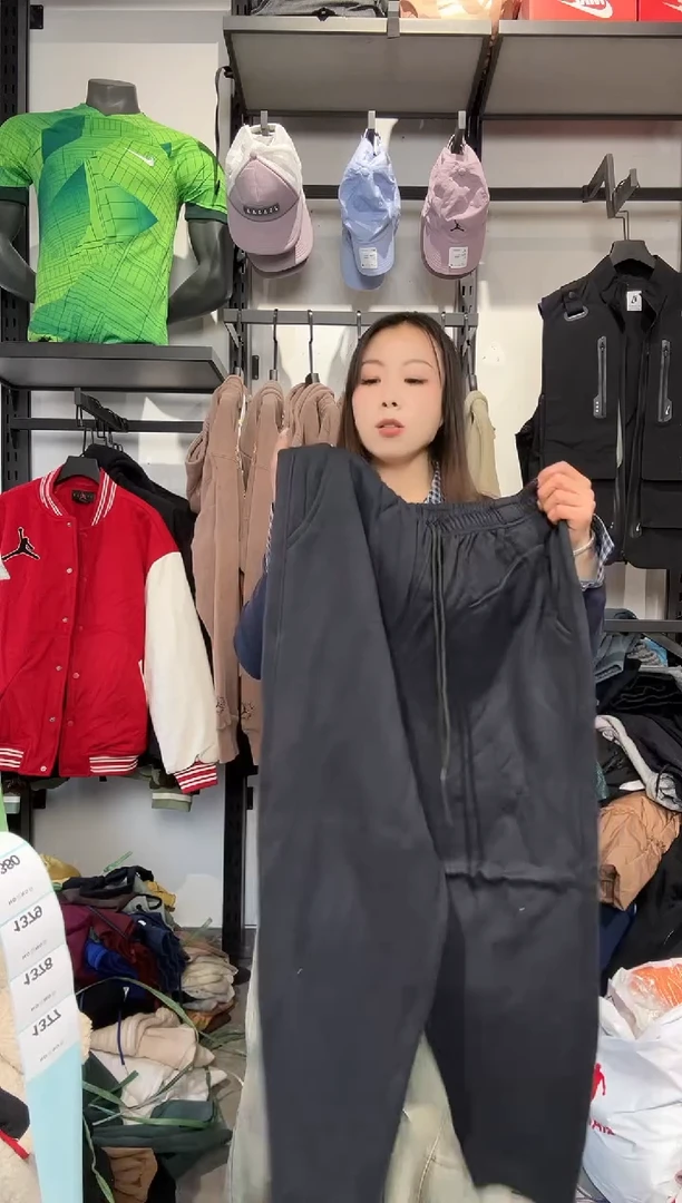 1377编码 瑕疵款直播间过款为准 尺码