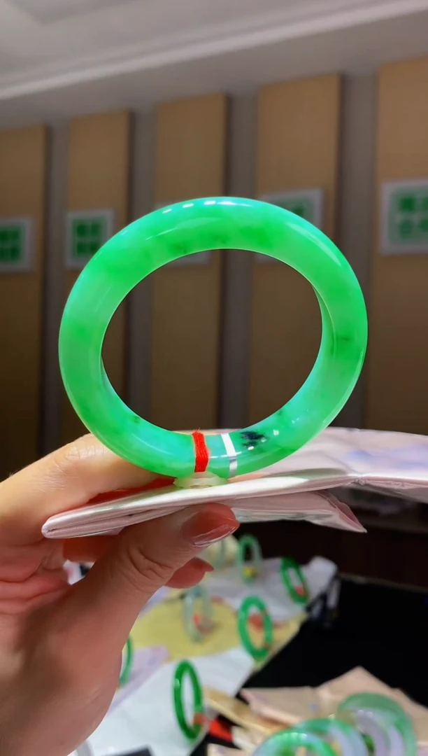未镶嵌手镯翡翠-C29 圈口54.5 全款15万 定金2万