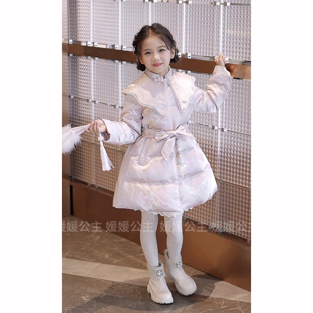 媛媛公主2025冬女童中大童萌娃国风收腰长款保暖羽绒服14415R398