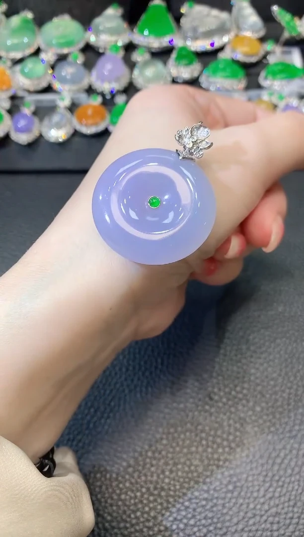 【闪购商品】翡翠吊坠(不含链)18K金镶嵌A35 紫货有一定色差