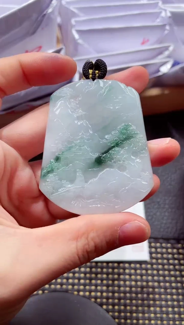 颈饰未镶嵌翡翠11111